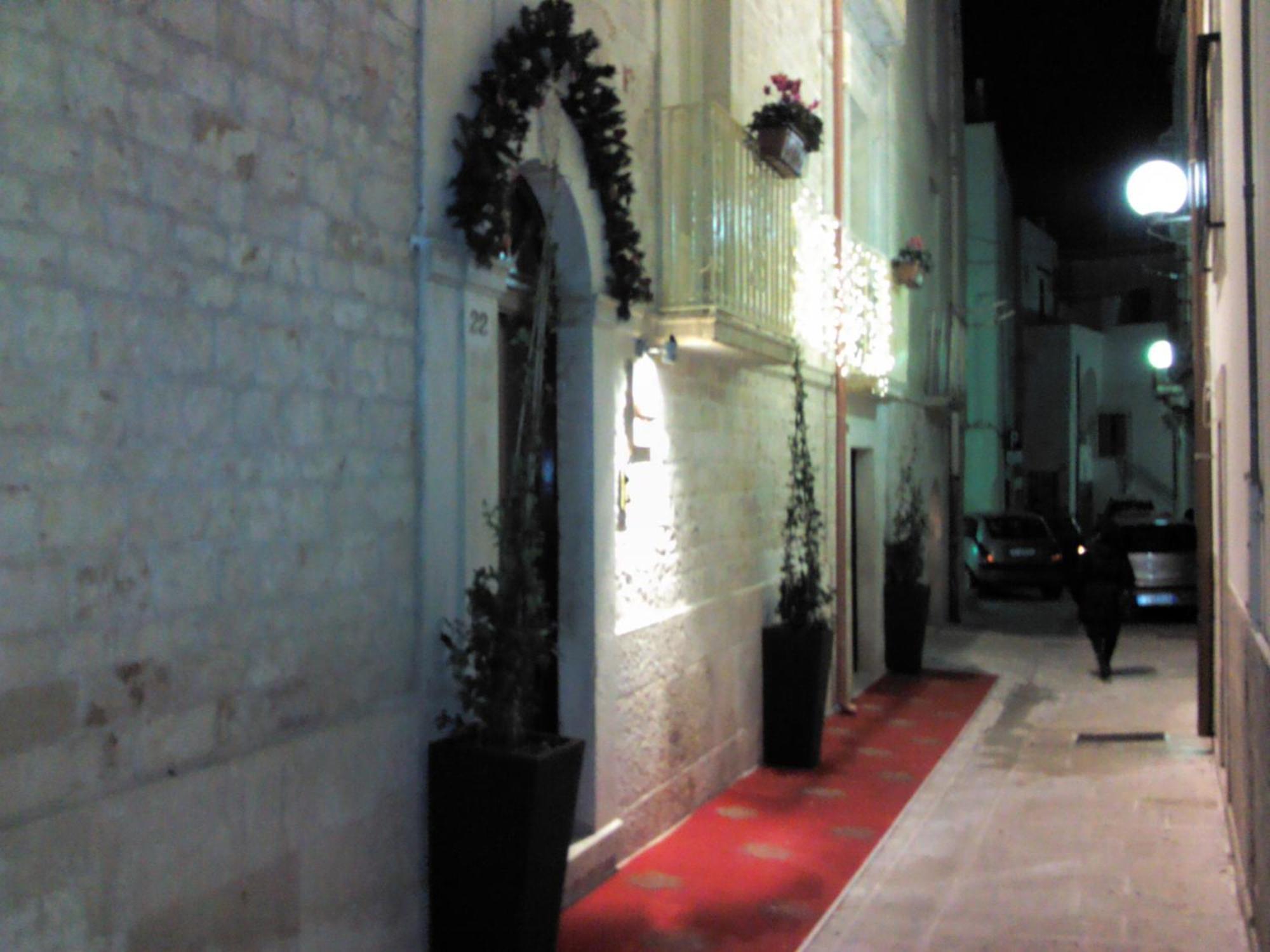 Albergo Diffuso Dimora Rossi B&B Turi Luaran gambar